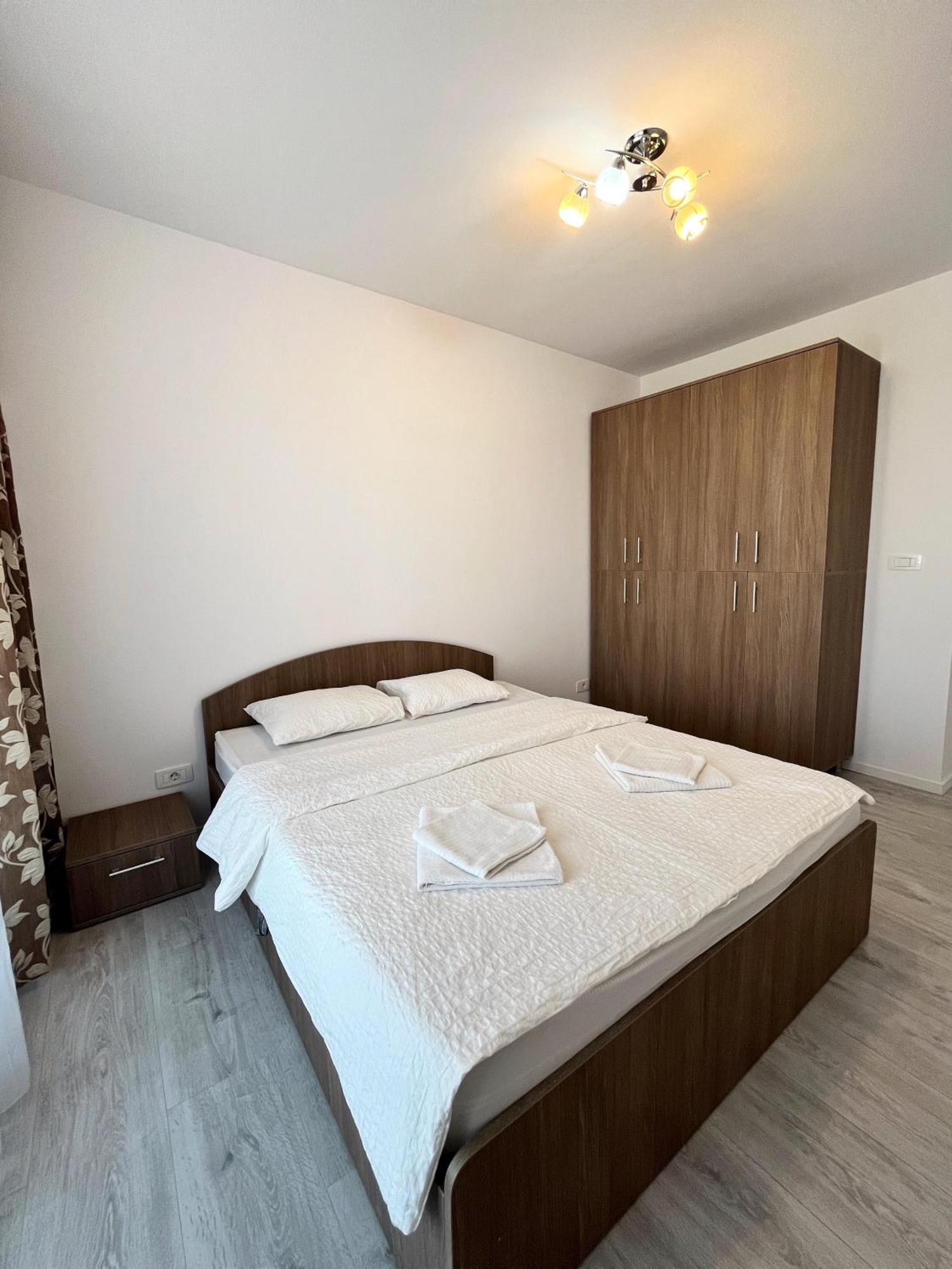 Neo Sase - Un Dormitor - Campeador Residence Timisoara Esterno foto